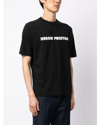 schwarzes bedrucktes T-Shirt mit einem Rundhalsausschnitt von Heron Preston