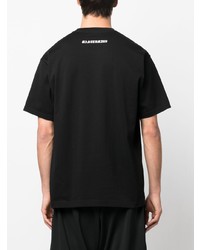 schwarzes bedrucktes T-Shirt mit einem Rundhalsausschnitt von Mastermind Japan