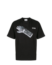schwarzes bedrucktes T-Shirt mit einem Rundhalsausschnitt von M1992