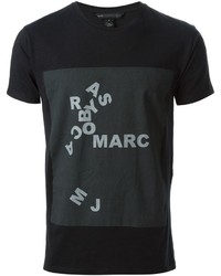 schwarzes bedrucktes T-Shirt mit einem Rundhalsausschnitt von Marc by Marc Jacobs