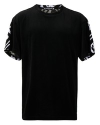 schwarzes bedrucktes T-Shirt mit einem Rundhalsausschnitt von Mastermind Japan