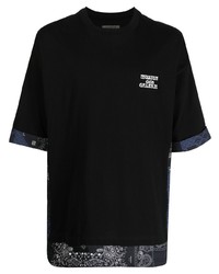 schwarzes bedrucktes T-Shirt mit einem Rundhalsausschnitt von Musium Div.