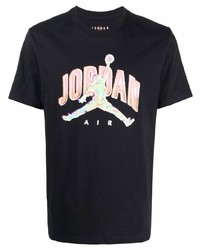 schwarzes bedrucktes T-Shirt mit einem Rundhalsausschnitt von Nike