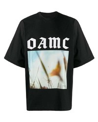 schwarzes bedrucktes T-Shirt mit einem Rundhalsausschnitt von Oamc