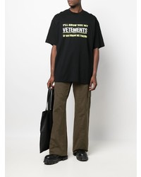 schwarzes bedrucktes T-Shirt mit einem Rundhalsausschnitt von Vetements