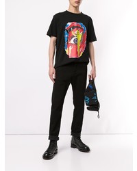 schwarzes bedrucktes T-Shirt mit einem Rundhalsausschnitt von Marcelo Burlon County of Milan