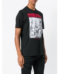 schwarzes bedrucktes T-Shirt mit einem Rundhalsausschnitt von Diesel