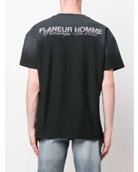 schwarzes bedrucktes T-Shirt mit einem Rundhalsausschnitt von Flaneur Homme