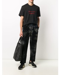 schwarzes bedrucktes T-Shirt mit einem Rundhalsausschnitt von MSGM