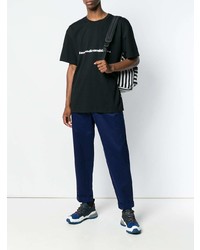 schwarzes bedrucktes T-Shirt mit einem Rundhalsausschnitt von MSGM