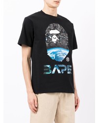 schwarzes bedrucktes T-Shirt mit einem Rundhalsausschnitt von A Bathing Ape