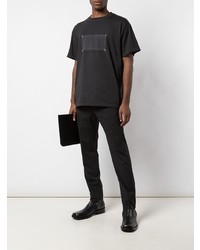 schwarzes bedrucktes T-Shirt mit einem Rundhalsausschnitt von Maison Margiela