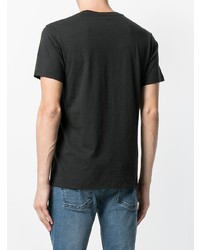 schwarzes bedrucktes T-Shirt mit einem Rundhalsausschnitt von Levi's