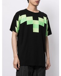 schwarzes bedrucktes T-Shirt mit einem Rundhalsausschnitt von Marcelo Burlon County of Milan