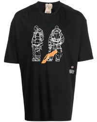 schwarzes bedrucktes T-Shirt mit einem Rundhalsausschnitt von Ten C