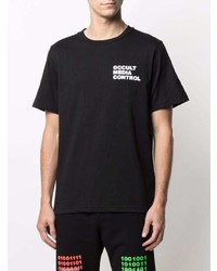 schwarzes bedrucktes T-Shirt mit einem Rundhalsausschnitt von Omc