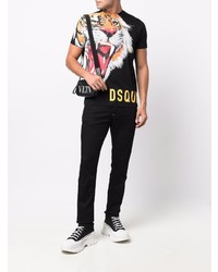 schwarzes bedrucktes T-Shirt mit einem Rundhalsausschnitt von DSQUARED2