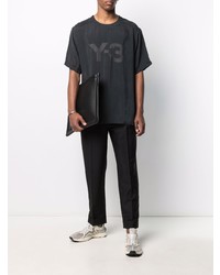 schwarzes bedrucktes T-Shirt mit einem Rundhalsausschnitt von Y-3