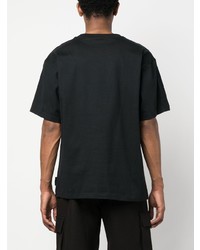 schwarzes bedrucktes T-Shirt mit einem Rundhalsausschnitt von adidas