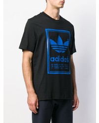 schwarzes bedrucktes T-Shirt mit einem Rundhalsausschnitt von adidas