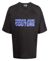 schwarzes bedrucktes T-Shirt mit einem Rundhalsausschnitt von VERSACE JEANS COUTURE