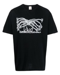 schwarzes bedrucktes T-Shirt mit einem Rundhalsausschnitt von WESTFALL