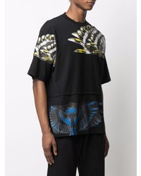 schwarzes bedrucktes T-Shirt mit einem Rundhalsausschnitt von Marcelo Burlon County of Milan