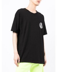 schwarzes bedrucktes T-Shirt mit einem Rundhalsausschnitt von Stussy