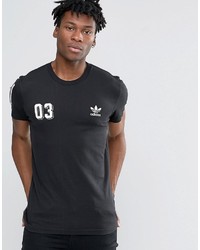 schwarzes bedrucktes T-shirt von adidas