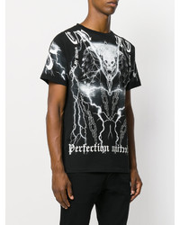 schwarzes bedrucktes T-shirt von Marcelo Burlon County of Milan