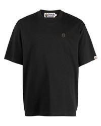 schwarzes besticktes T-Shirt mit einem Rundhalsausschnitt von A Bathing Ape