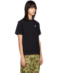 schwarzes besticktes T-Shirt mit einem Rundhalsausschnitt von AAPE BY A BATHING APE