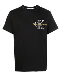 schwarzes besticktes T-Shirt mit einem Rundhalsausschnitt von Calvin Klein Jeans