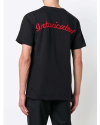 schwarzes besticktes T-Shirt mit einem Rundhalsausschnitt von Intoxicated