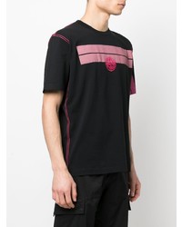 schwarzes besticktes T-Shirt mit einem Rundhalsausschnitt von Stone Island