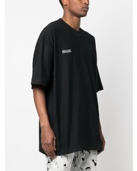 schwarzes besticktes T-Shirt mit einem Rundhalsausschnitt von Vetements