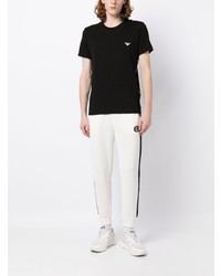 schwarzes besticktes T-Shirt mit einem Rundhalsausschnitt von Emporio Armani