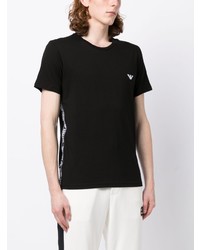 schwarzes besticktes T-Shirt mit einem Rundhalsausschnitt von Emporio Armani