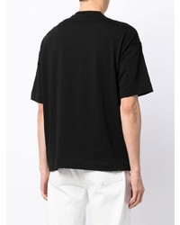 schwarzes besticktes T-Shirt mit einem Rundhalsausschnitt von Emporio Armani