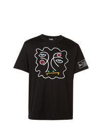 schwarzes besticktes T-Shirt mit einem Rundhalsausschnitt von Haculla
