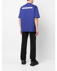 schwarzes besticktes T-Shirt mit einem Rundhalsausschnitt von Balenciaga