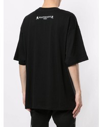 schwarzes besticktes T-Shirt mit einem Rundhalsausschnitt von Mastermind World
