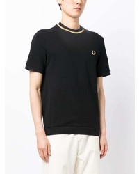 schwarzes besticktes T-Shirt mit einem Rundhalsausschnitt von Fred Perry