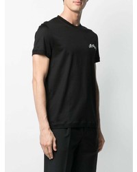 schwarzes besticktes T-Shirt mit einem Rundhalsausschnitt von Alexander McQueen