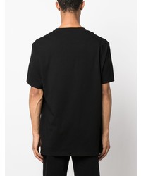 schwarzes besticktes T-Shirt mit einem Rundhalsausschnitt von Alexander McQueen