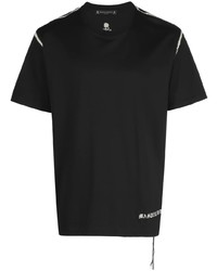 schwarzes besticktes T-Shirt mit einem Rundhalsausschnitt von Mastermind Japan