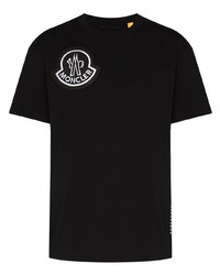 schwarzes besticktes T-Shirt mit einem Rundhalsausschnitt von Moncler