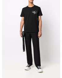 schwarzes besticktes T-Shirt mit einem Rundhalsausschnitt von Alexander McQueen