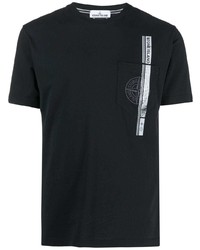 schwarzes besticktes T-Shirt mit einem Rundhalsausschnitt von Stone Island