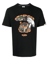 schwarzes Camouflage T-Shirt mit einem Rundhalsausschnitt von AAPE BY A BATHING APE